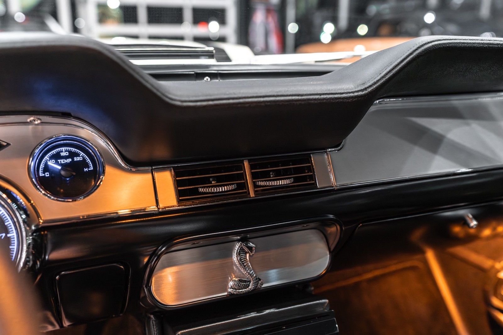 Ford-Mustang-1968-Coupe-14