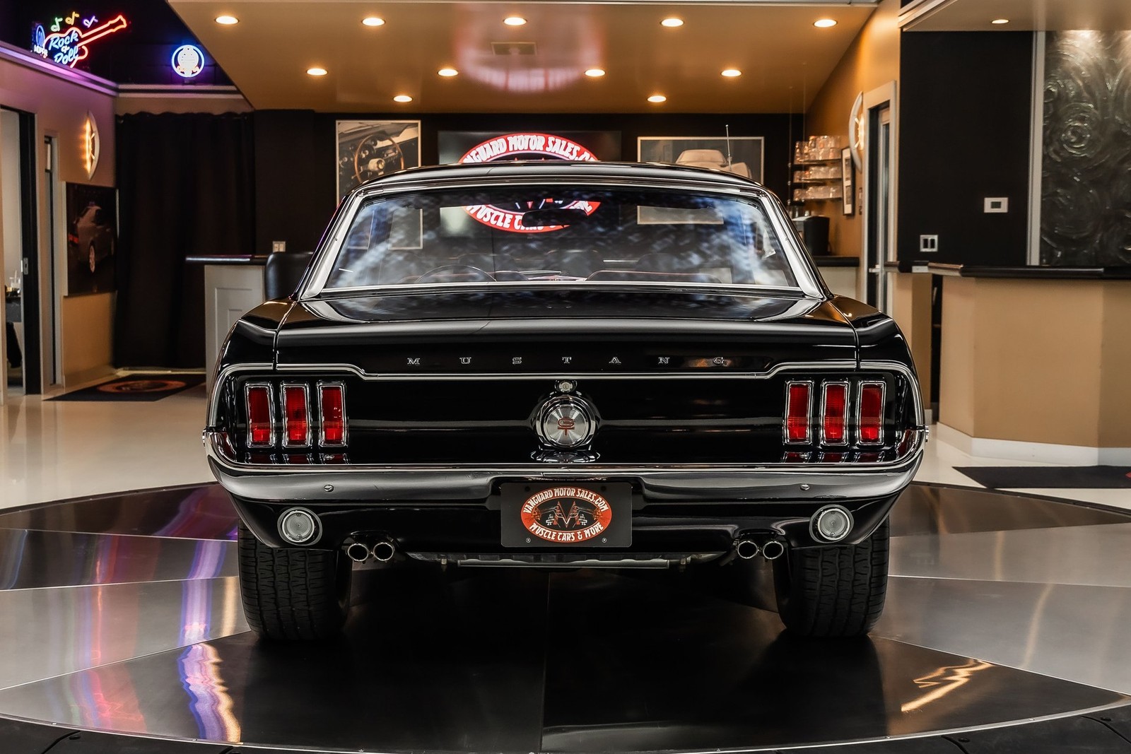 Ford-Mustang-1968-Coupe-15