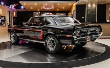 Ford-Mustang-1968-Coupe-17