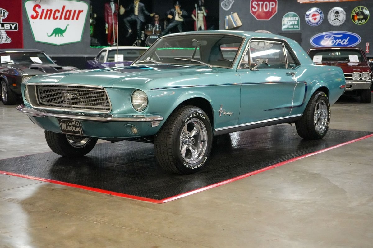 Ford-Mustang-1968-Coupe-18