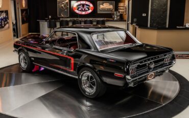 Ford-Mustang-1968-Coupe-18