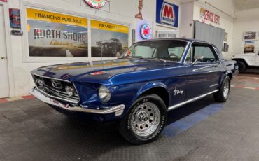Ford-Mustang-1968-Coupe-2
