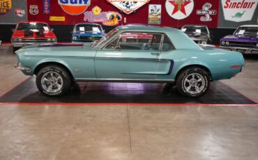 Ford-Mustang-1968-Coupe-2