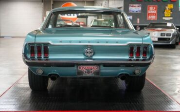 Ford-Mustang-1968-Coupe-21