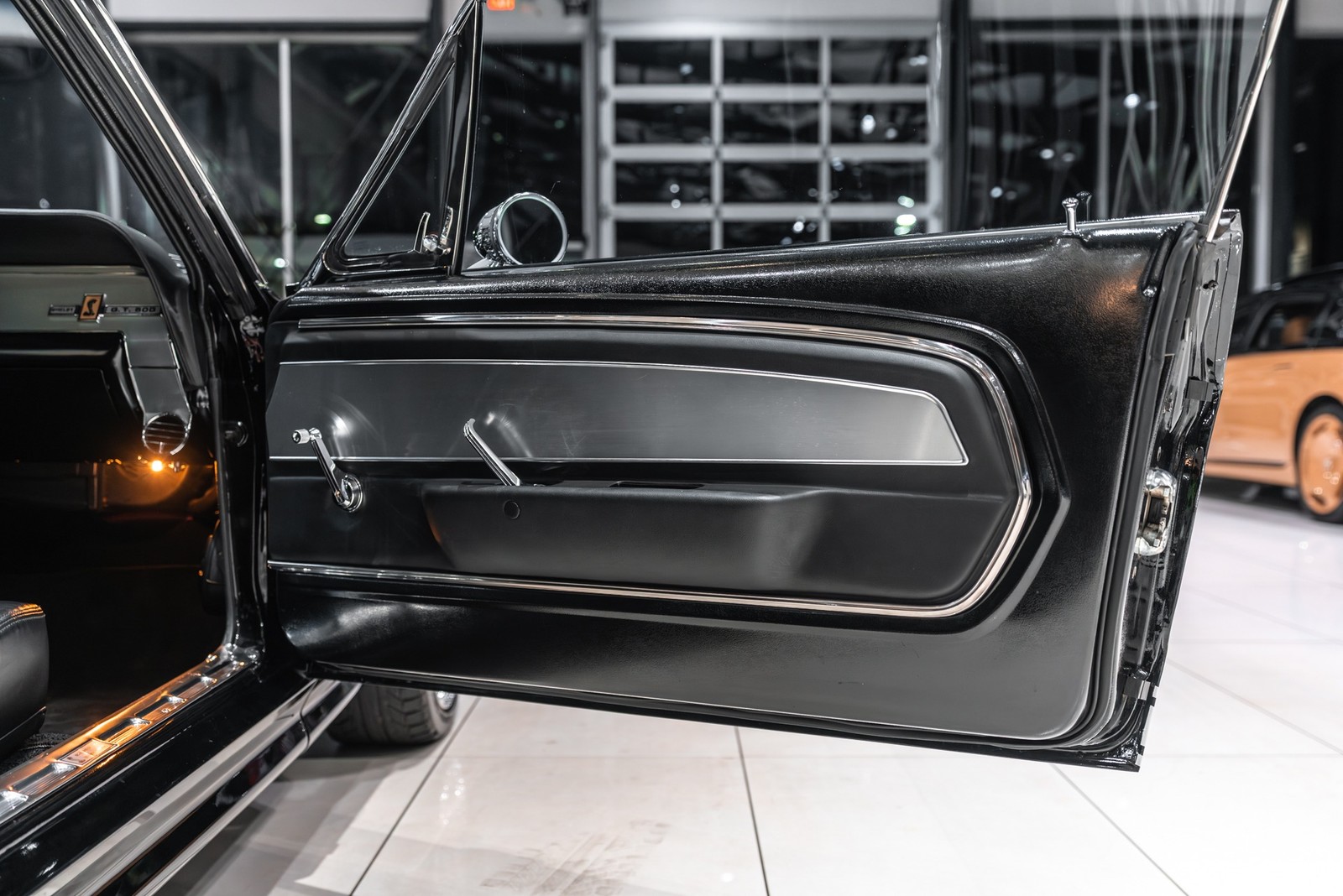 Ford-Mustang-1968-Coupe-27