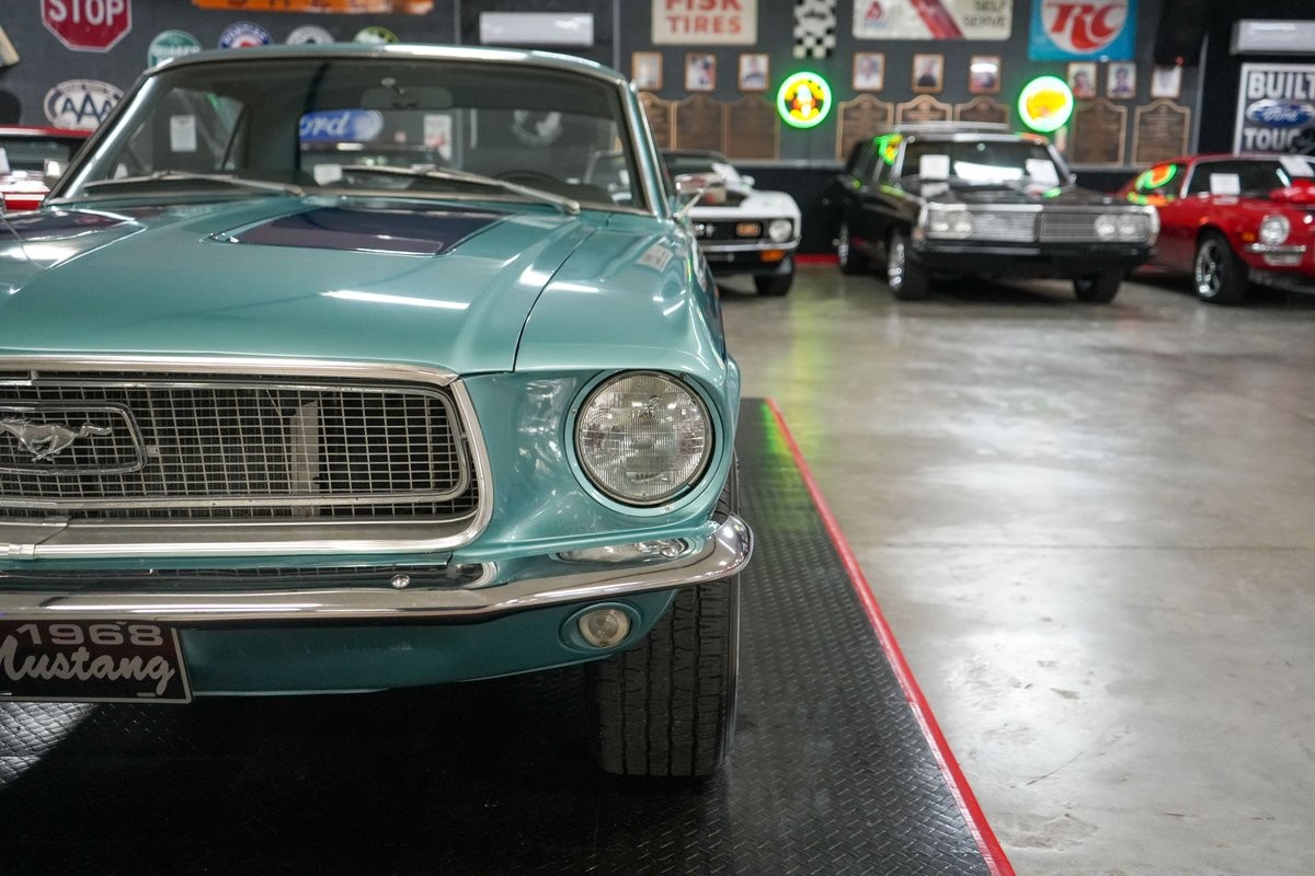 Ford-Mustang-1968-Coupe-27