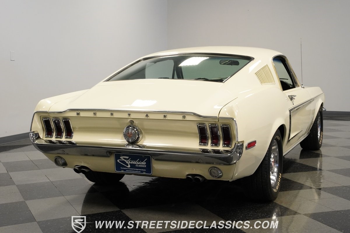 Ford-Mustang-1968-Fastback-11
