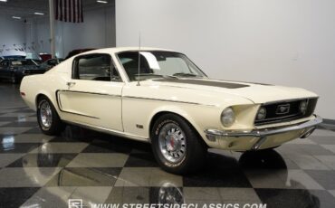 Ford-Mustang-1968-Fastback-16