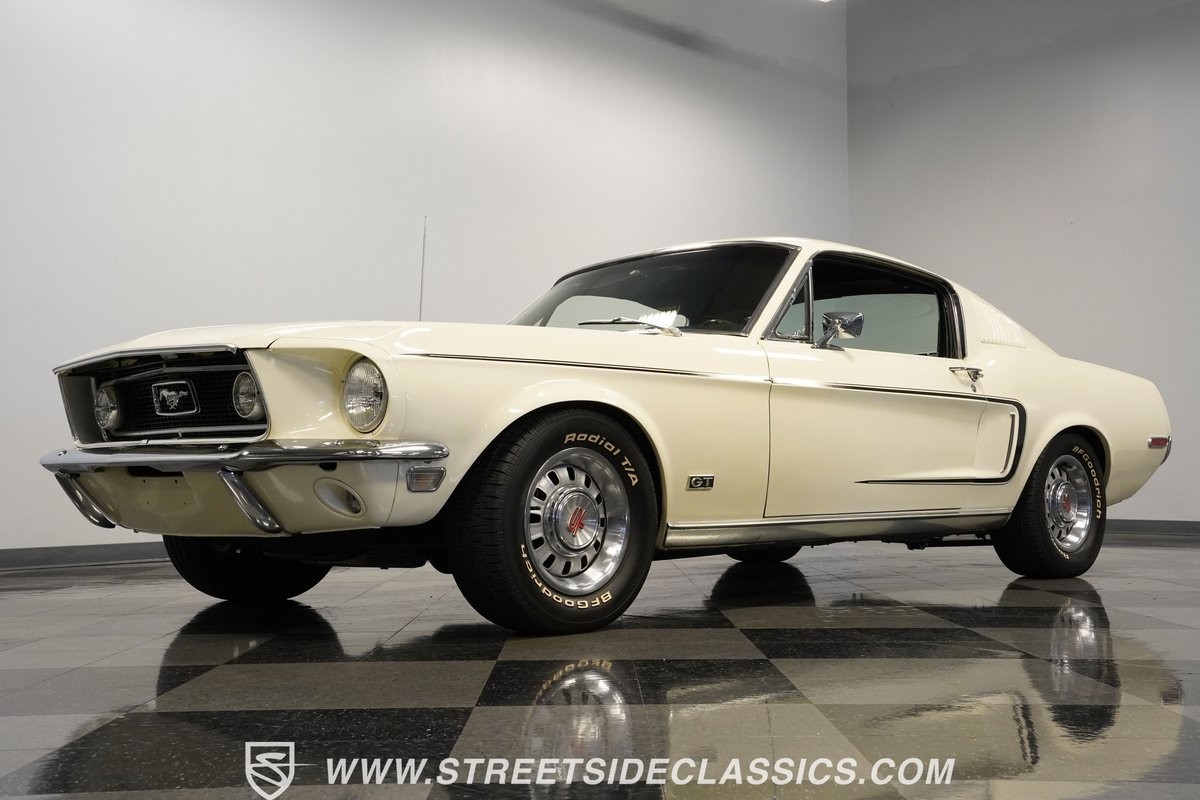 Ford-Mustang-1968-Fastback-21