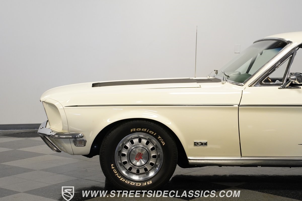 Ford-Mustang-1968-Fastback-23