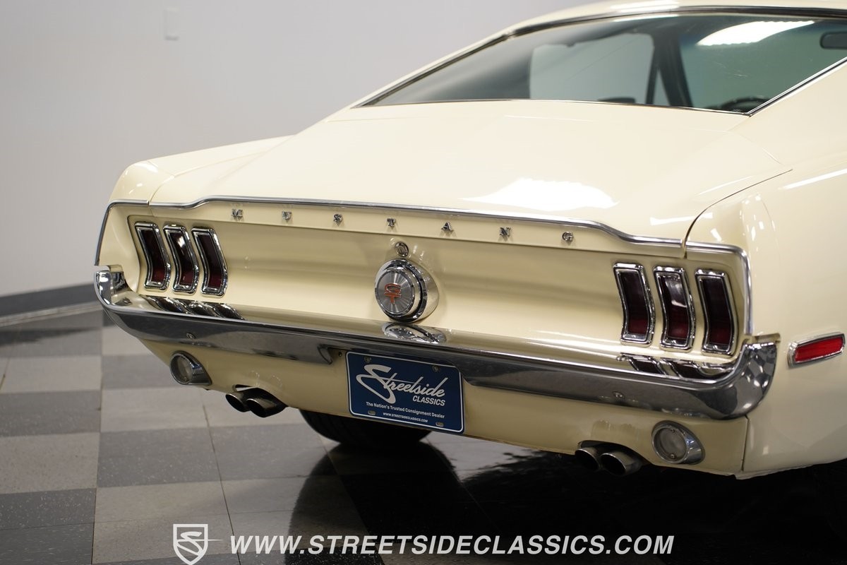 Ford-Mustang-1968-Fastback-26
