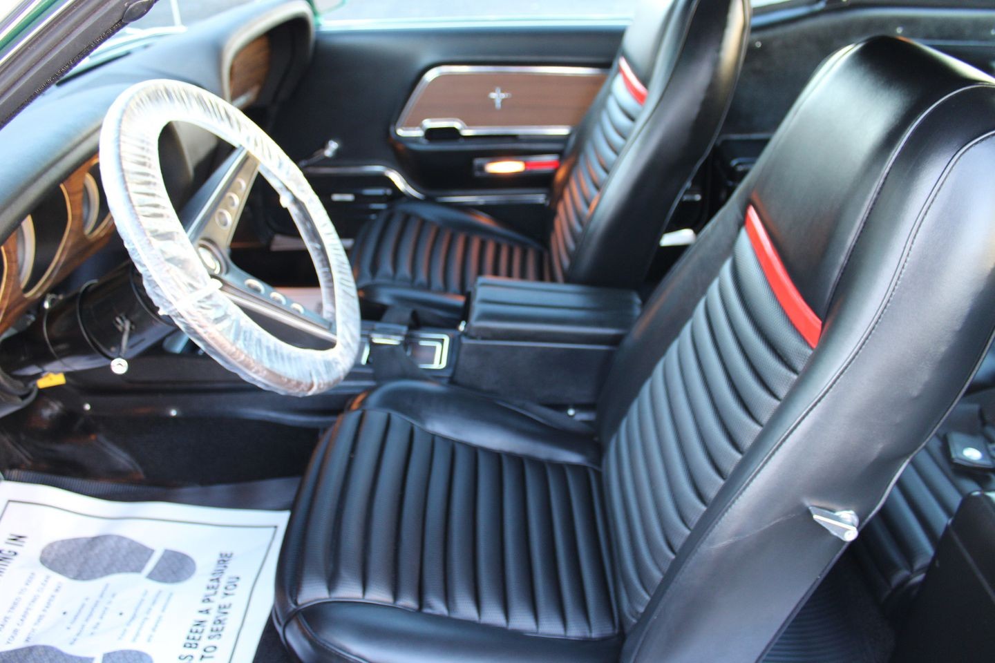 Ford-Mustang-1969-Coupe-28