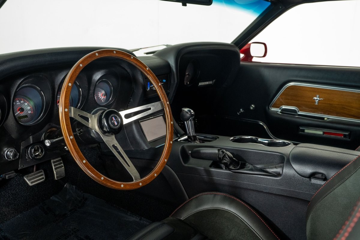 Ford-Mustang-1969-Fastback-19