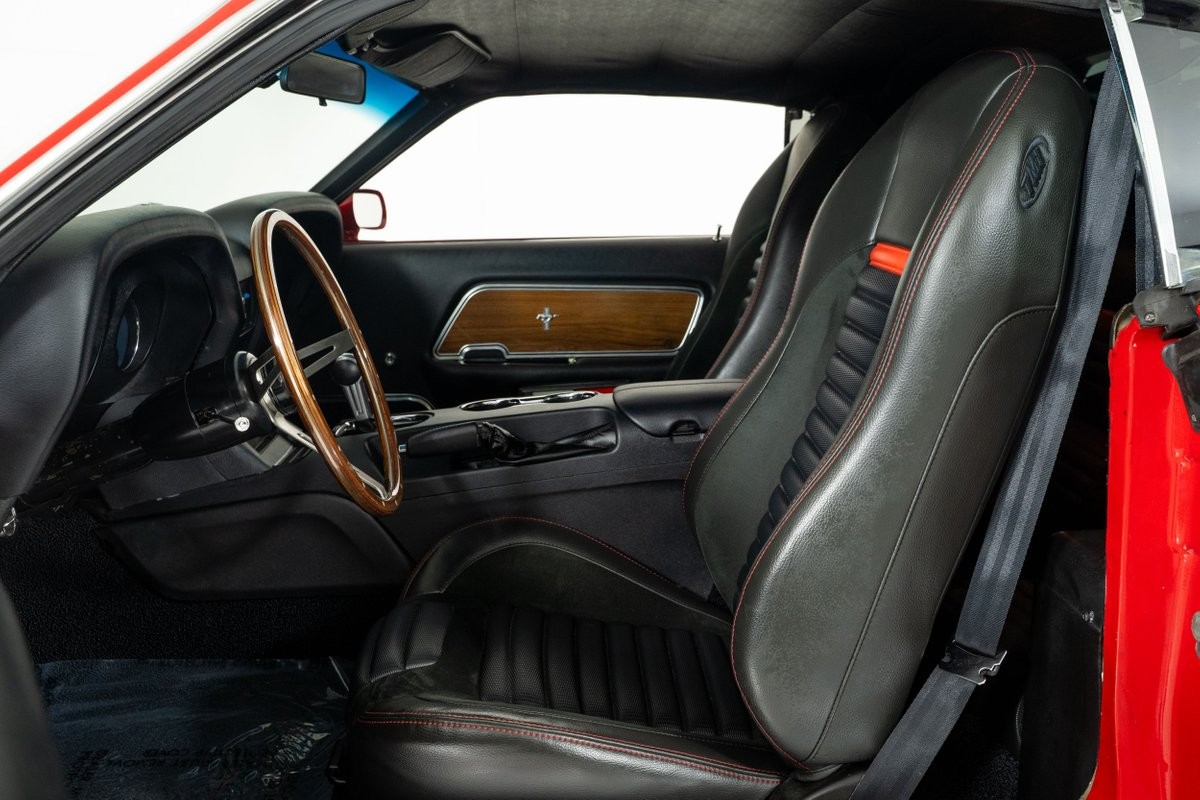 Ford-Mustang-1969-Fastback-20