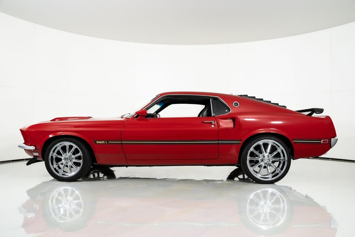 Ford-Mustang-1969-Fastback-7
