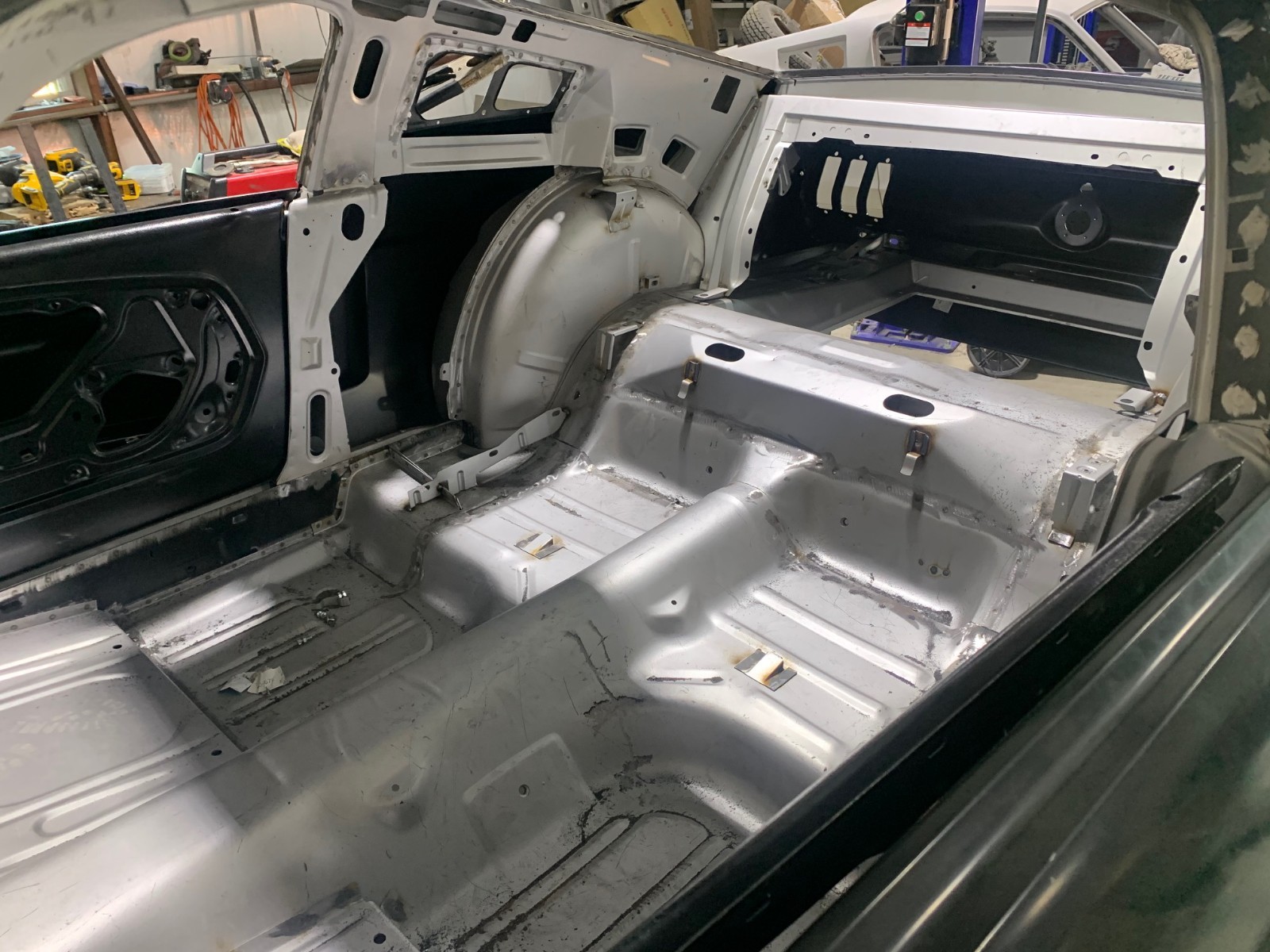 Ford-Mustang-1969-Fastback-7