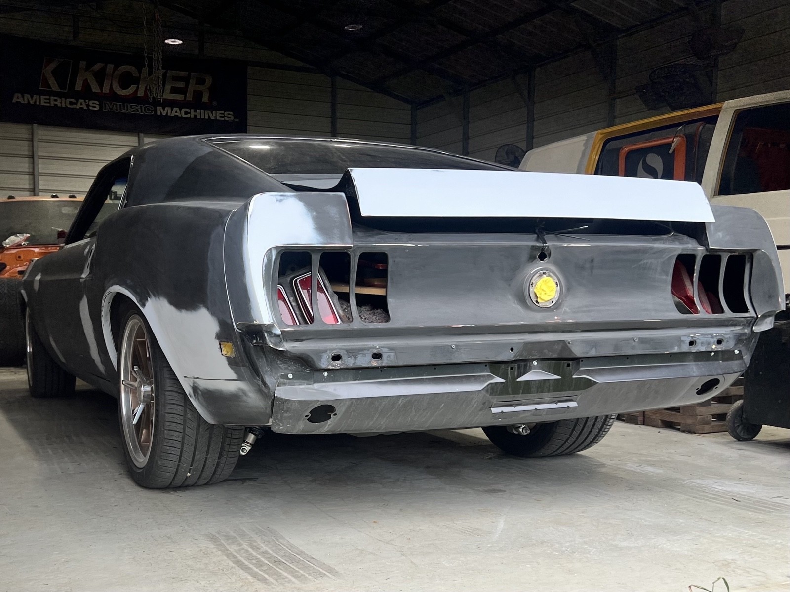 Ford-Mustang-1969-Hatchback-21