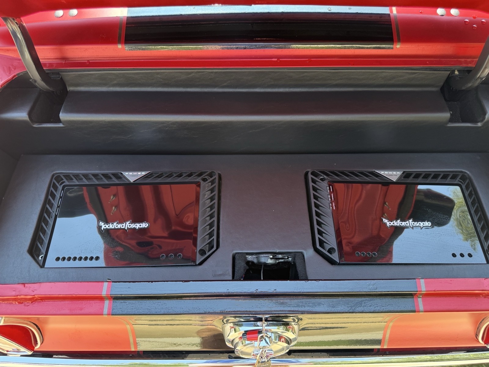 Ford-Mustang-1969-Hatchback-27