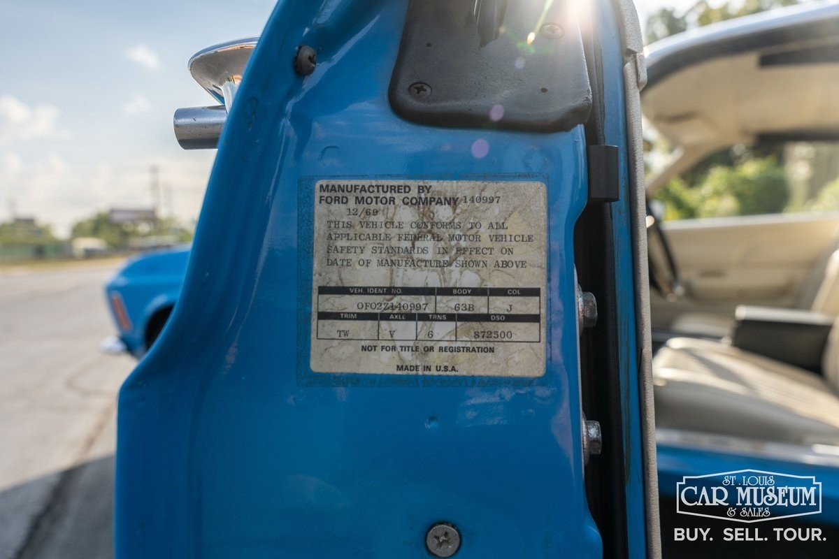 Ford-Mustang-1970-Fastback-10