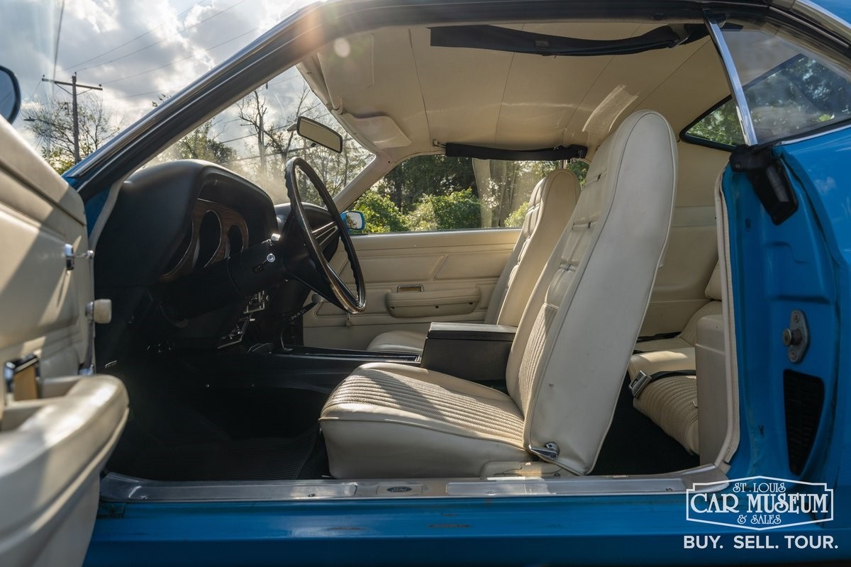 Ford-Mustang-1970-Fastback-19