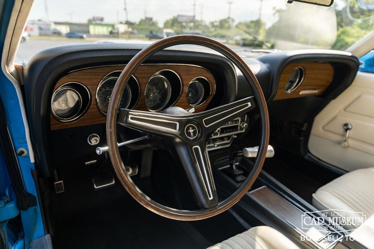 Ford-Mustang-1970-Fastback-21