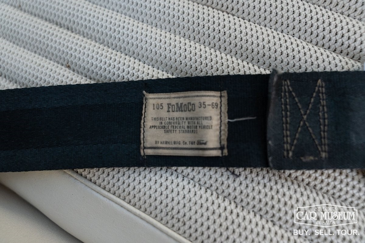 Ford-Mustang-1970-Fastback-24