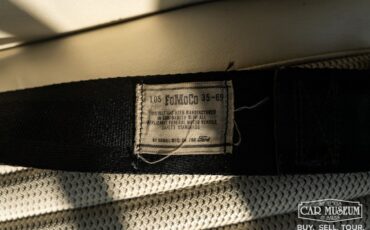 Ford-Mustang-1970-Fastback-25