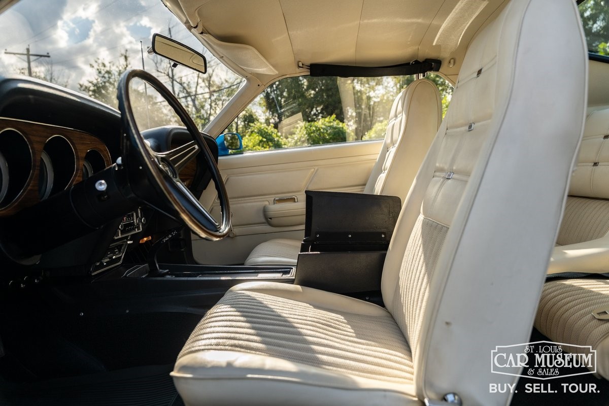 Ford-Mustang-1970-Fastback-26