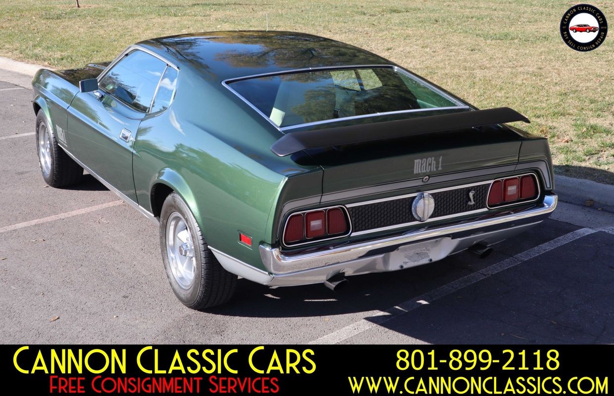 Ford-Mustang-1971-16