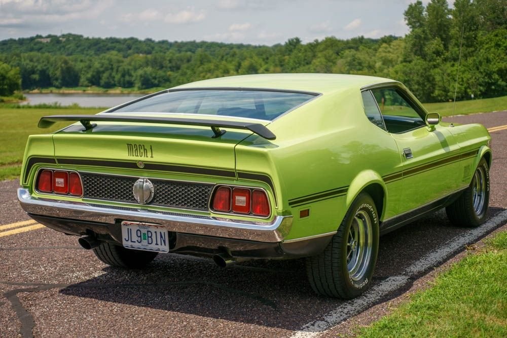 Ford-Mustang-1971-2