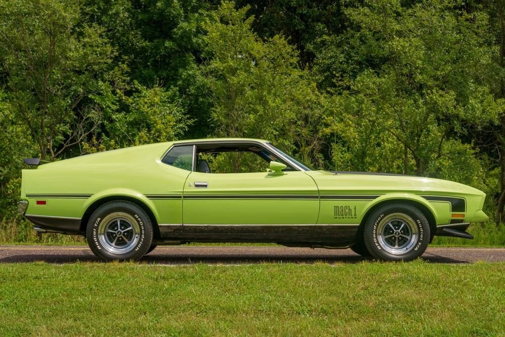 Ford-Mustang-1971-26