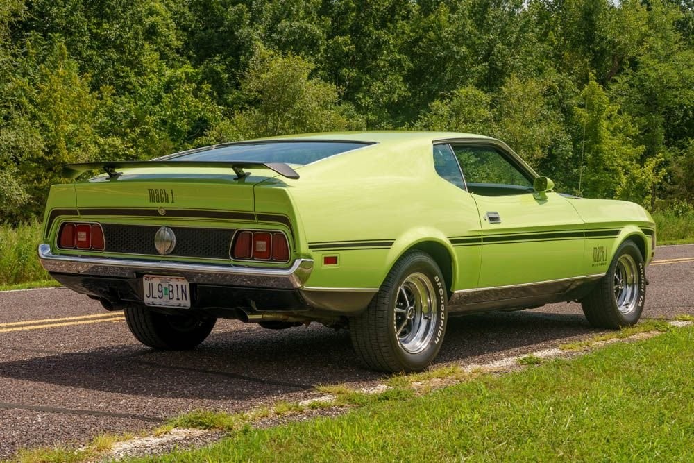 Ford-Mustang-1971-28
