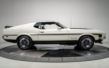 Ford-Mustang-1971-Coupe-14