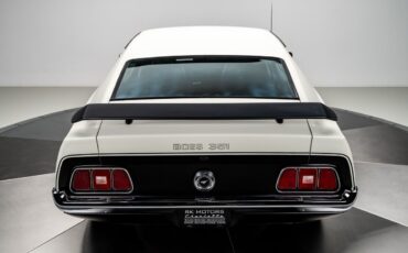 Ford-Mustang-1971-Coupe-18