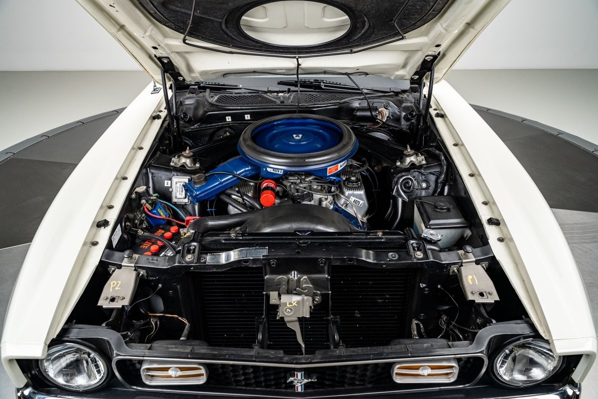 Ford-Mustang-1971-Coupe-31