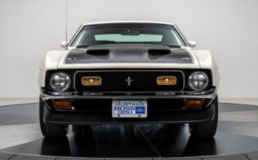 Ford-Mustang-1971-Coupe-6