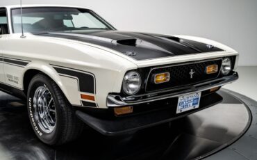 Ford-Mustang-1971-Coupe-9
