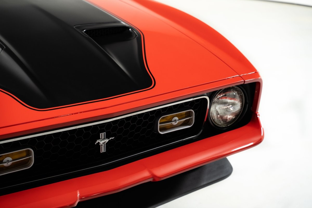 Ford-Mustang-1971-Fastback-19