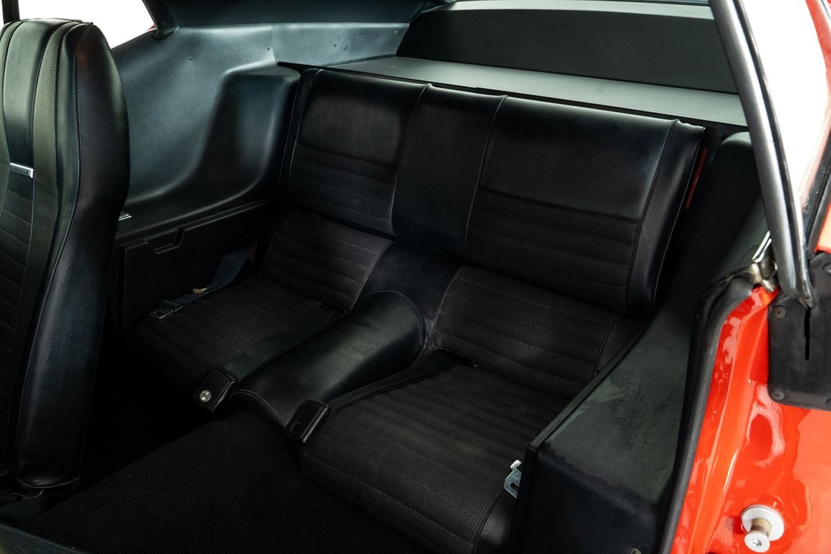 Ford-Mustang-1971-Fastback-25