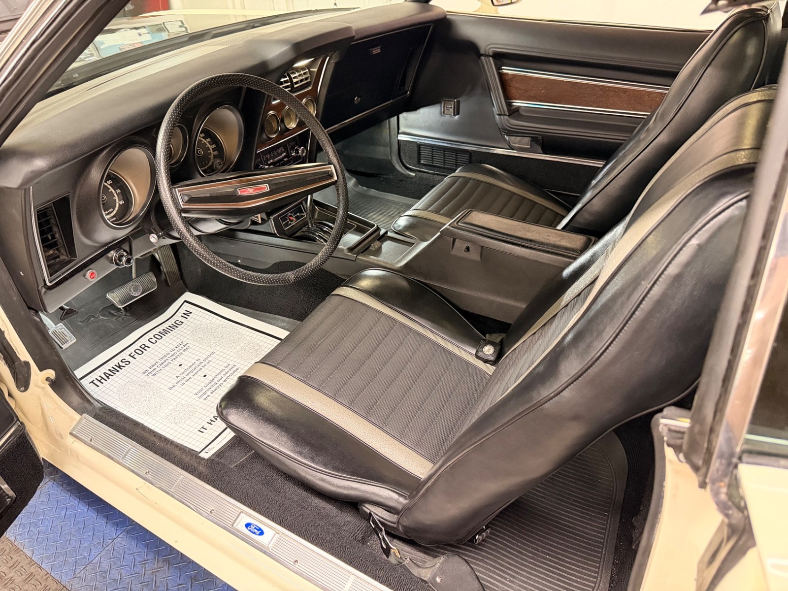 Ford-Mustang-1973-16