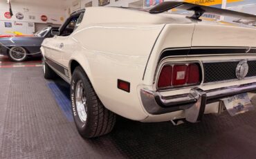 Ford-Mustang-1973-23