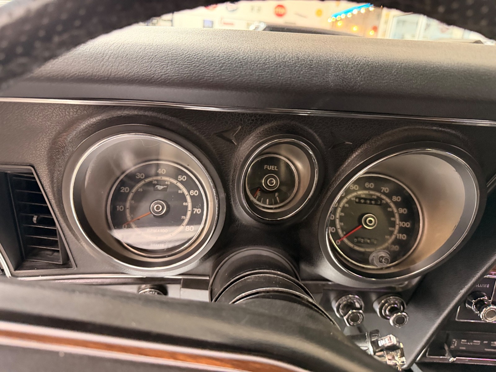 Ford-Mustang-1973-34