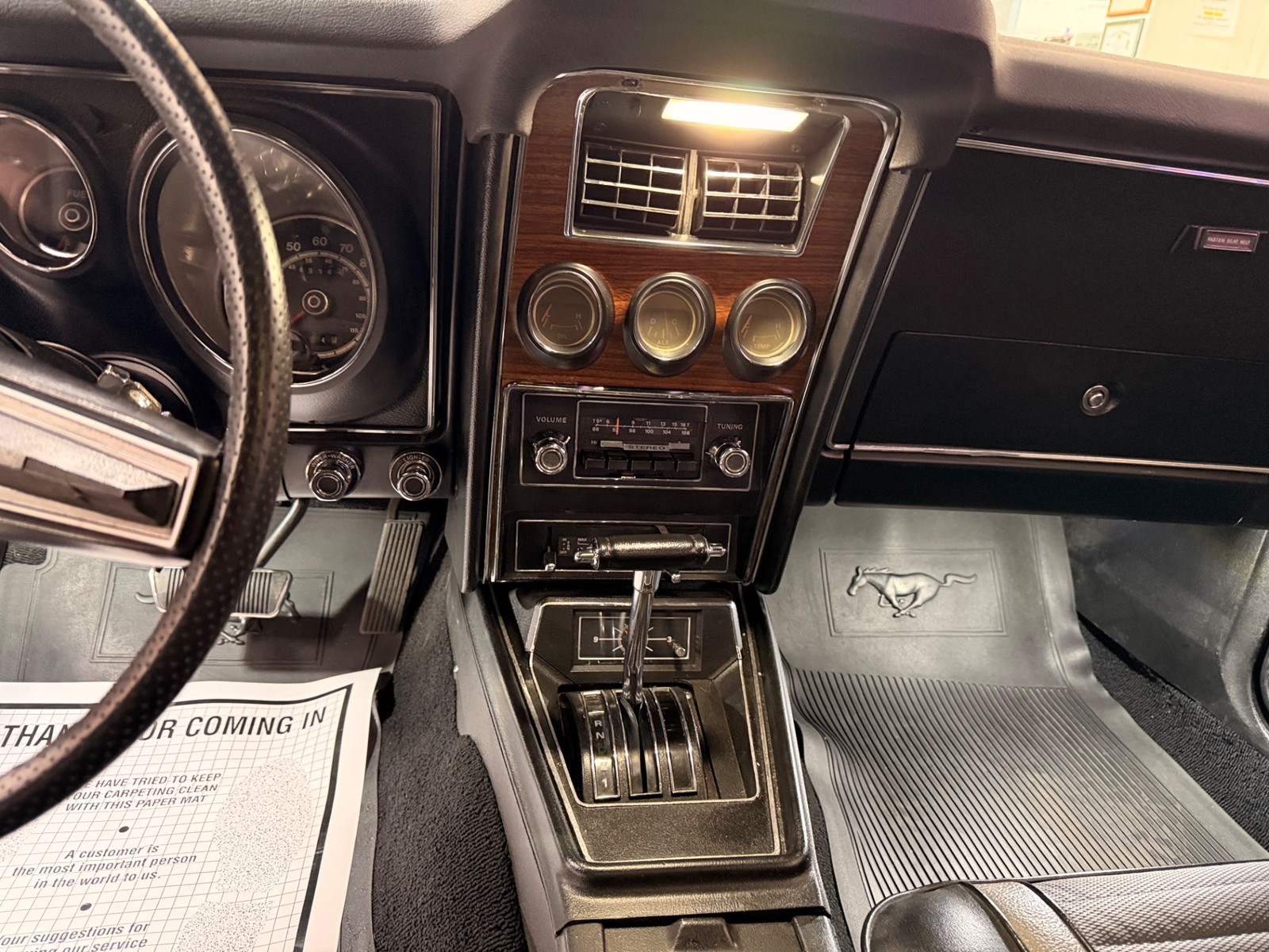 Ford-Mustang-1973-36