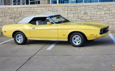 Ford-Mustang-1973-Convertible-17