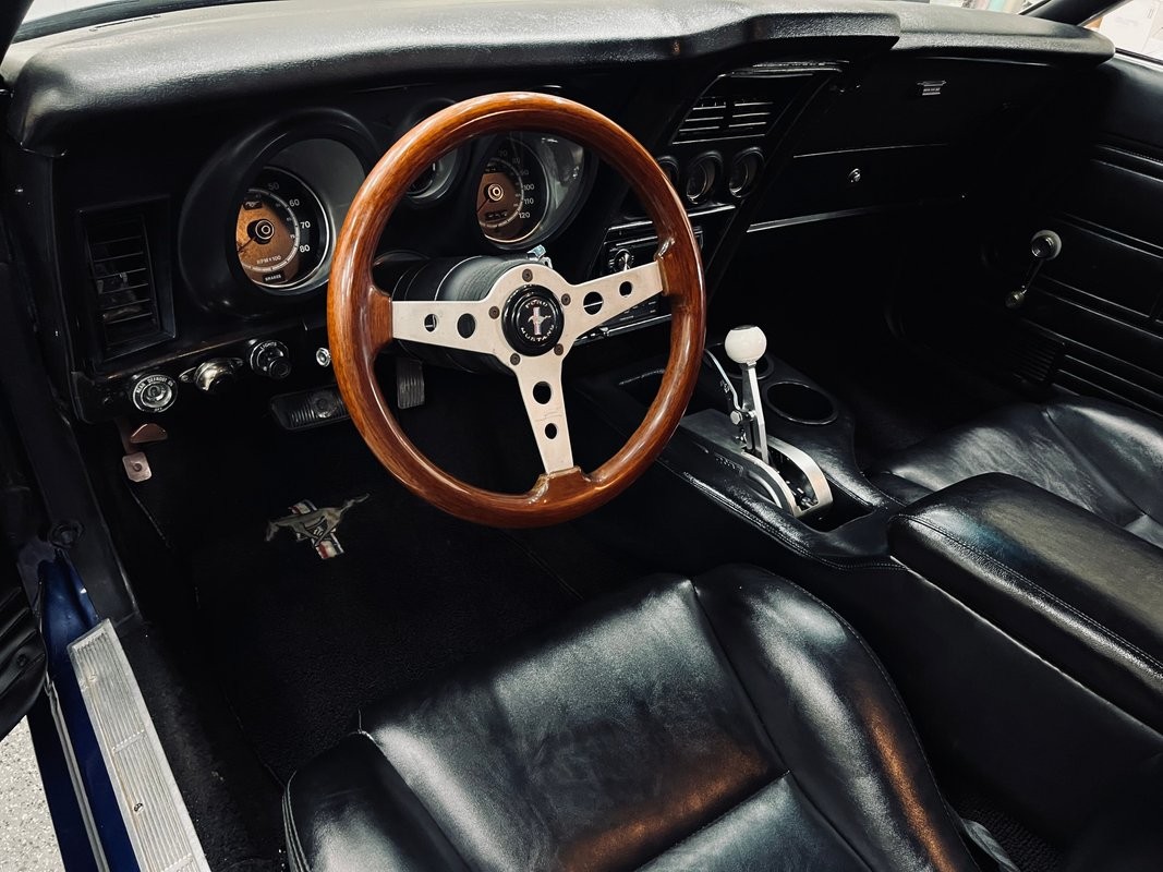 Ford-Mustang-1973-Coupe-15