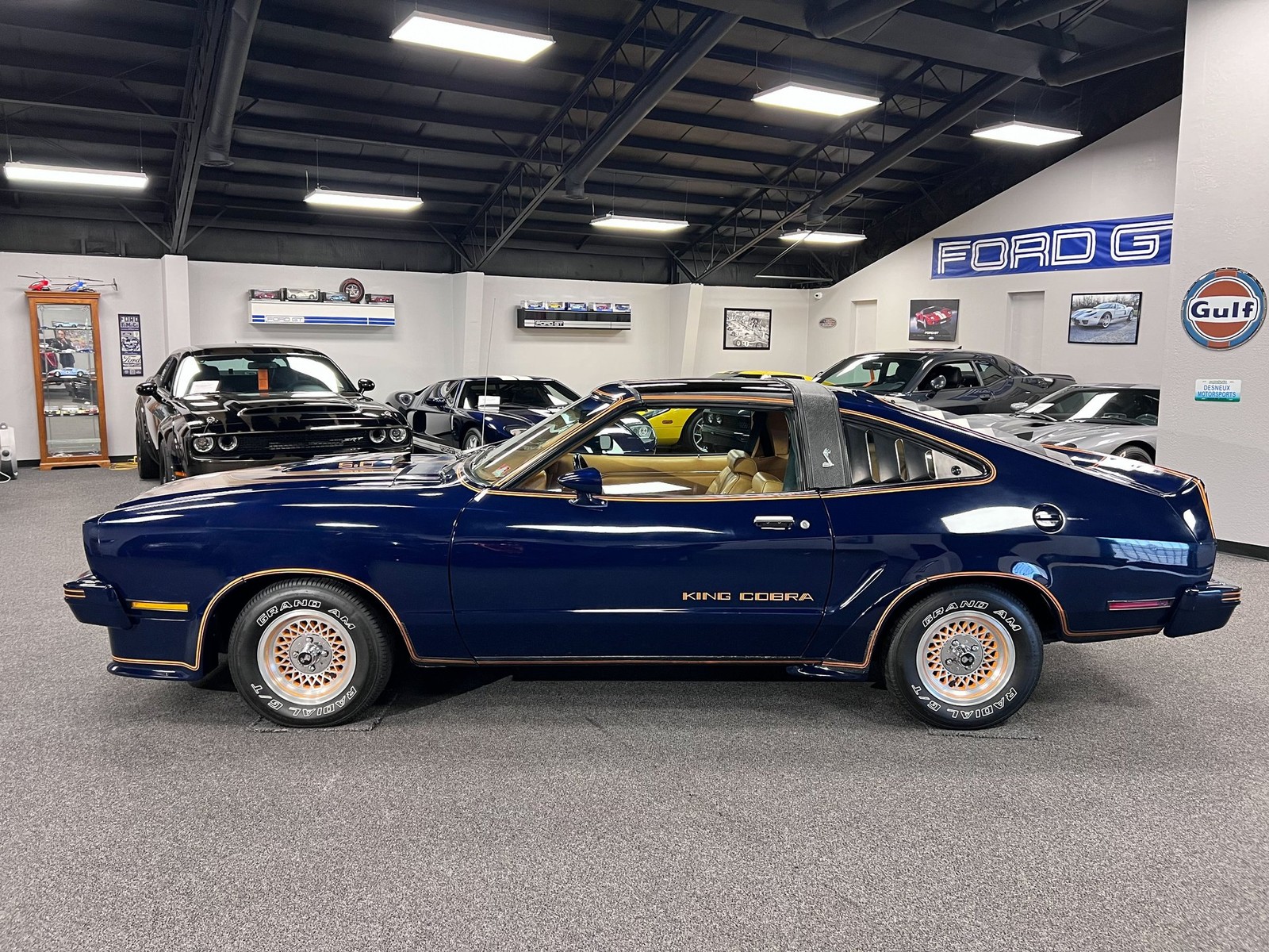 Ford-Mustang-1978-Coupe-2