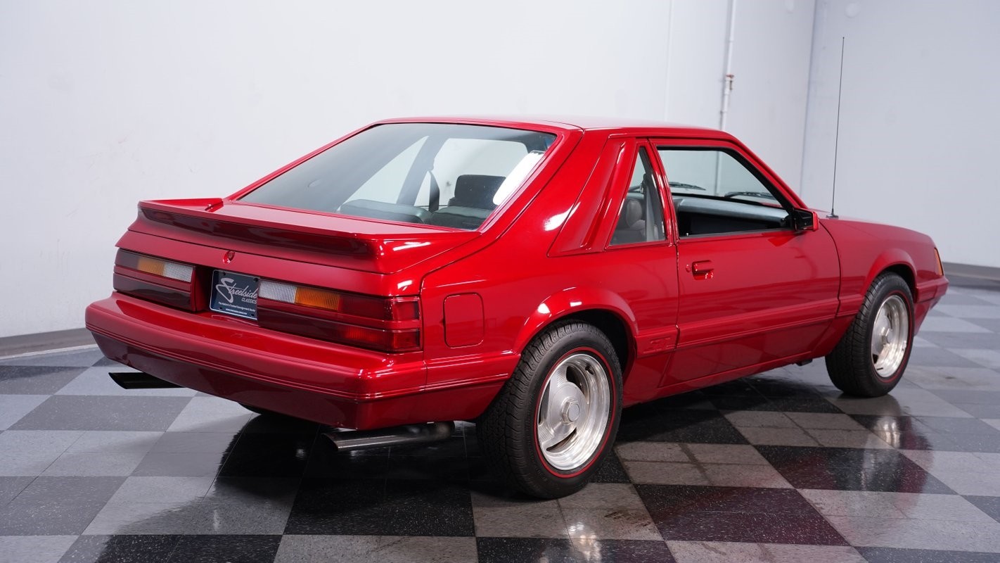 Ford-Mustang-1979-Hatchback-12