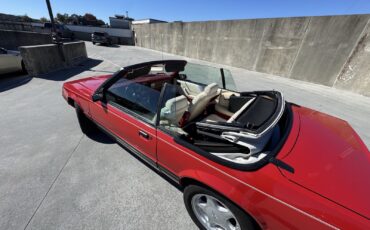 Ford-Mustang-1983-Convertible-11
