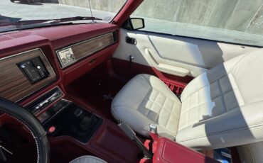 Ford-Mustang-1983-Convertible-15