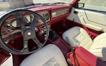 Ford-Mustang-1983-Convertible-17